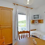 Apartments Vila Punta Jadrtovac