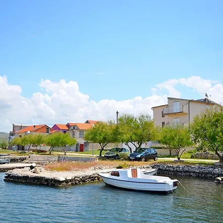 Apartments Vila Punta Apartman Jadrtovac