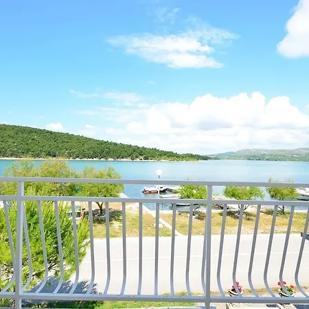 Apartments Vila Punta Jadrtovac