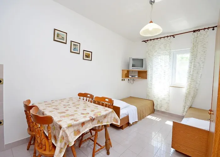 Punta דירה Jadrtovac